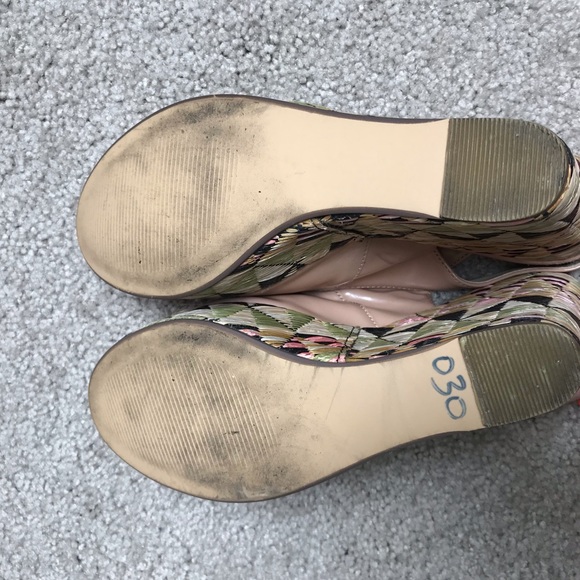 Colorful Wedges - Picture 3 of 3